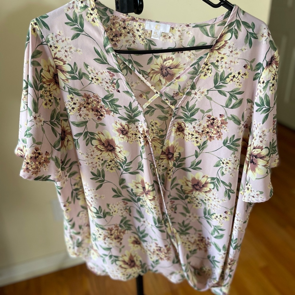 CC floral blouse never worn